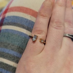 NWT 10/$28 Bronze Art Deco Pinky Ring